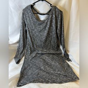 H&M: Divided | Small Gray Long sleeve Dress